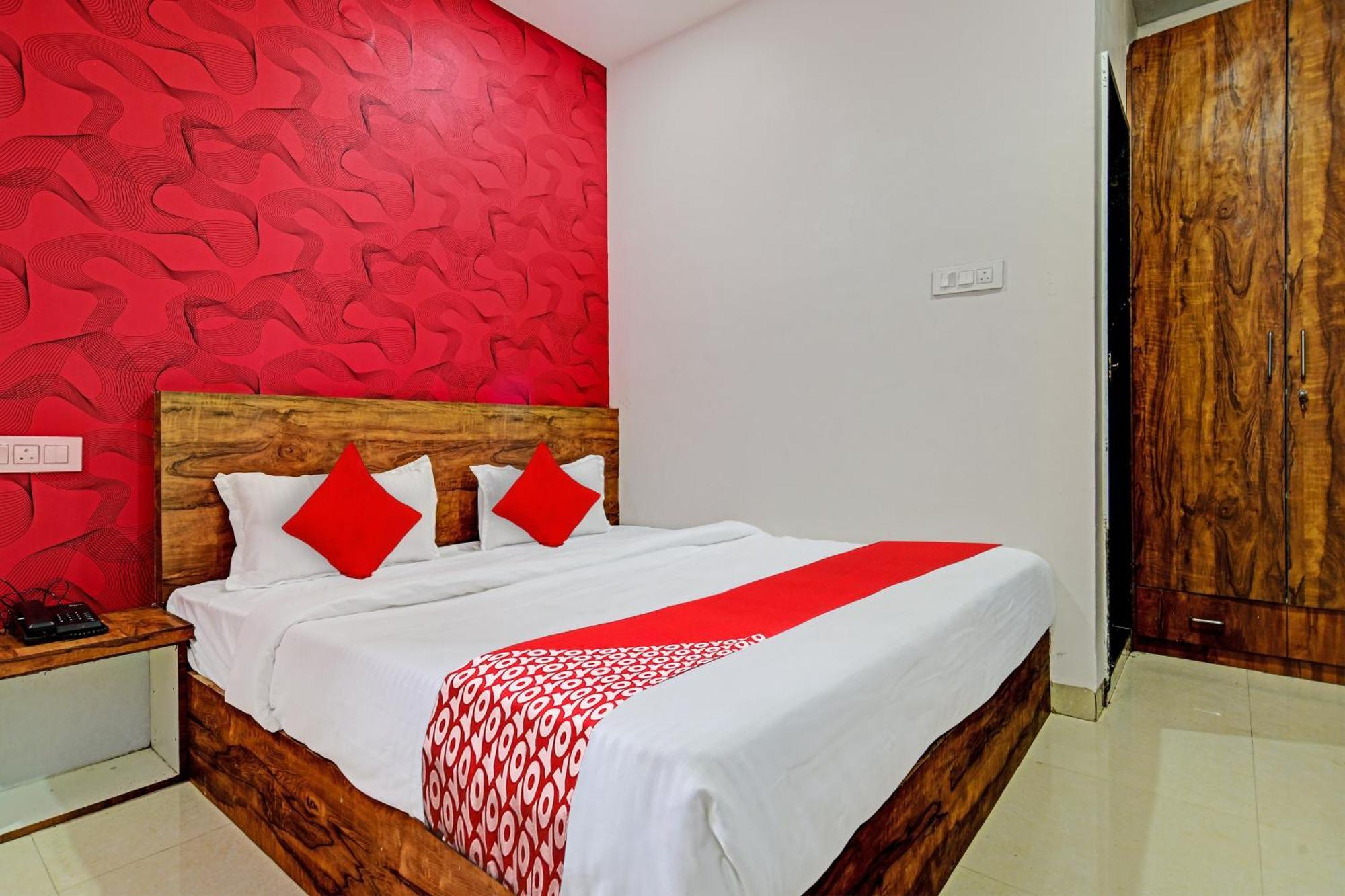 Oyo Flagship Hotel Blue Tick Indore Extérieur photo