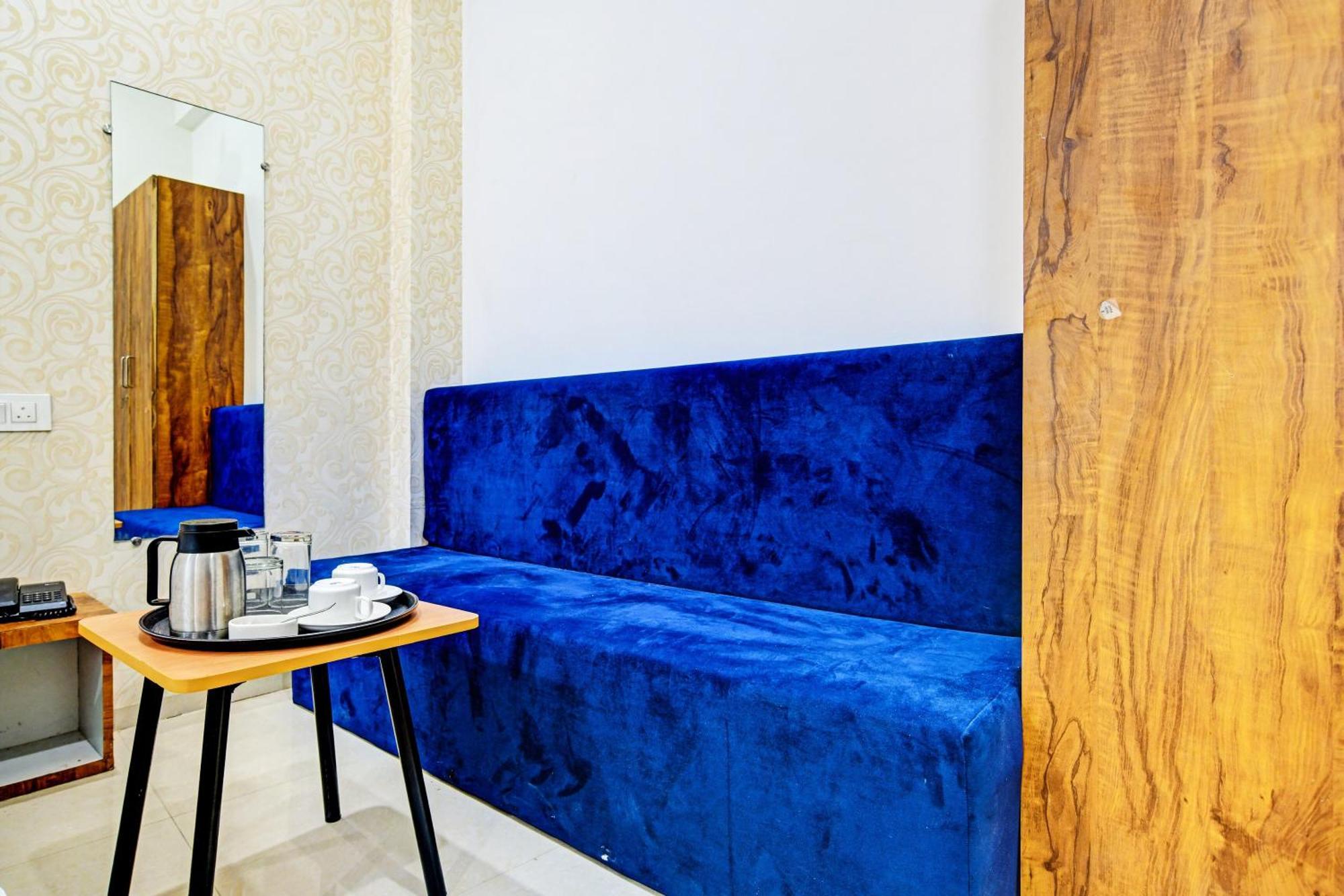 Oyo Flagship Hotel Blue Tick Indore Extérieur photo